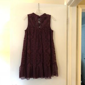Xhiliration maroon lace dress